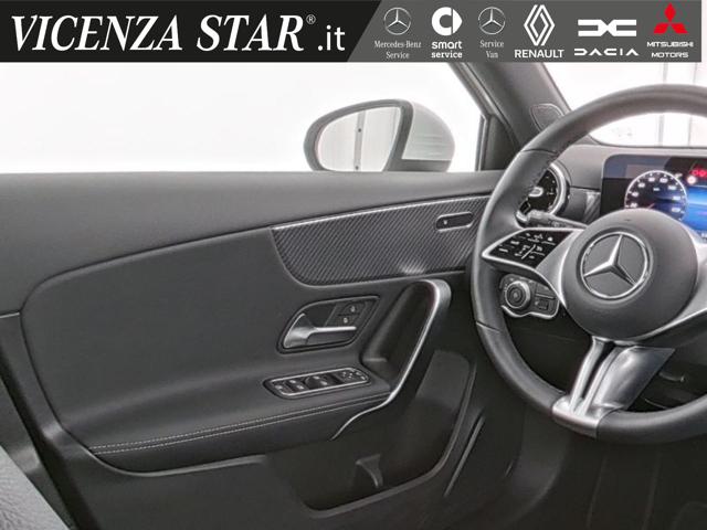 MERCEDES-BENZ A 180 usata, con Controllo automatico clima