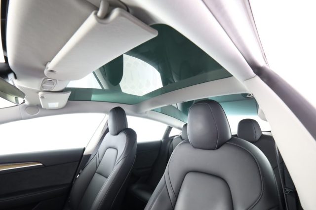 TESLA Model 3 usata 6
