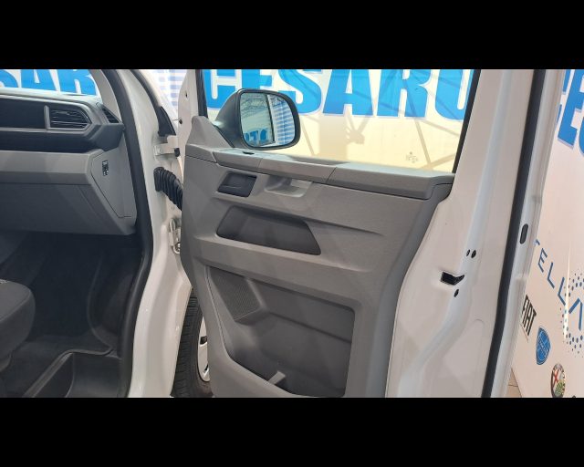 VOLKSWAGEN T6 Caravelle usata, con Riscaldamento ausiliario