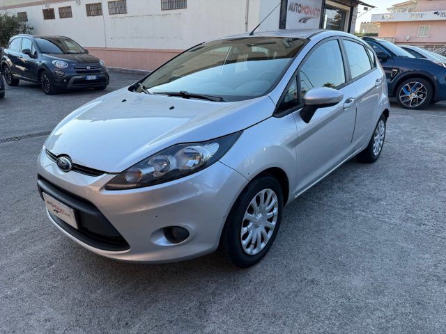FORD Fiesta usata, con Autoradio