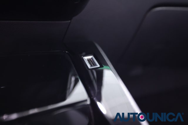 PEUGEOT 208 usata, con Vivavoce