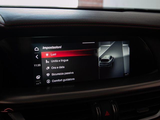 ALFA ROMEO Stelvio usata, con Sensori di parcheggio anteriori