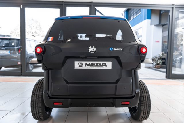 AIXAM Scouty R usata, con Touch screen