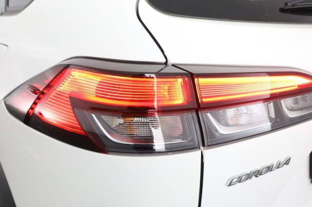 TOYOTA Corolla Cross usata 16