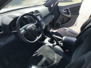 TOYOTA RAV 4 usata, con Cerchi in lega