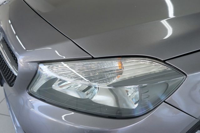 MERCEDES-BENZ A 160 usata, con Sensore di luce