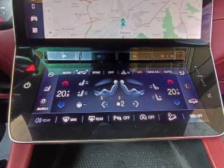 MASERATI Grecale usata, con Interni in pelle