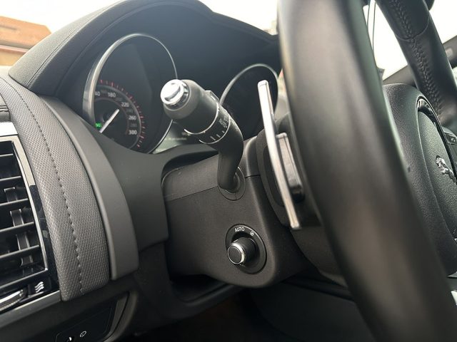 JAGUAR F-Type usata, con Servosterzo