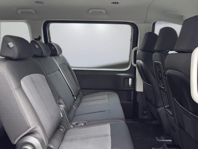 HYUNDAI Staria usata, con Controllo trazione