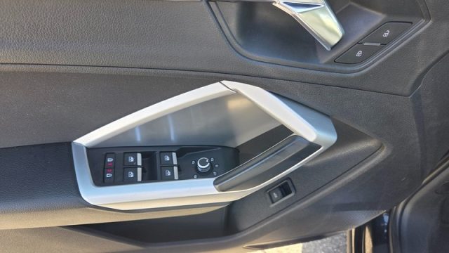 AUDI Q3 usata, con USB