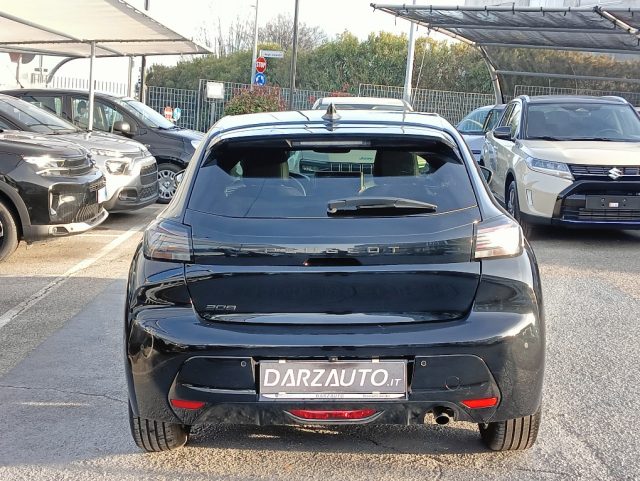 PEUGEOT 208 usata, con Sedile posteriore sdoppiato