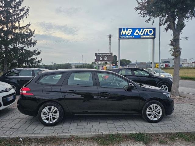 PEUGEOT 308 usata, con Alzacristalli elettrici