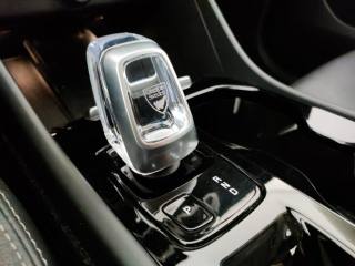 VOLVO XC40 usata, con Portellone posteriore elettrico