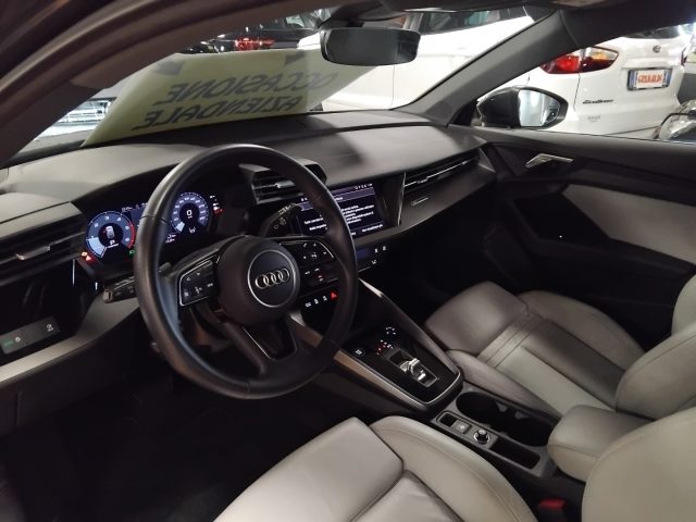 AUDI A3 usata, con Specchietti laterali elettrici