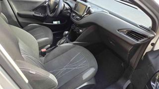 PEUGEOT 208 usata, con ESP