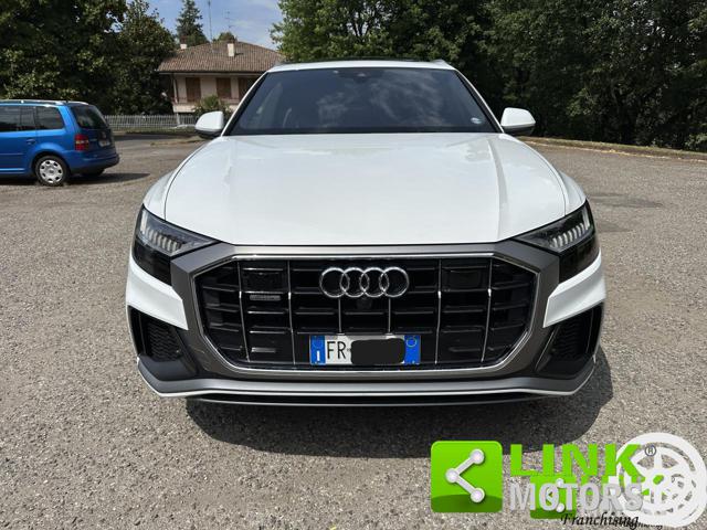 AUDI Q8 usata 1