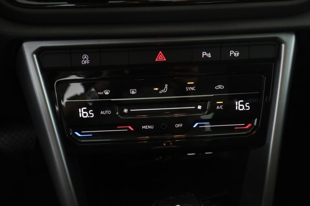 VOLKSWAGEN T-Roc usata 11