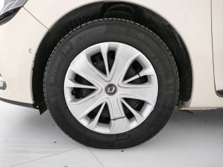 RENAULT Clio usata, con Cerchioni in acciaio