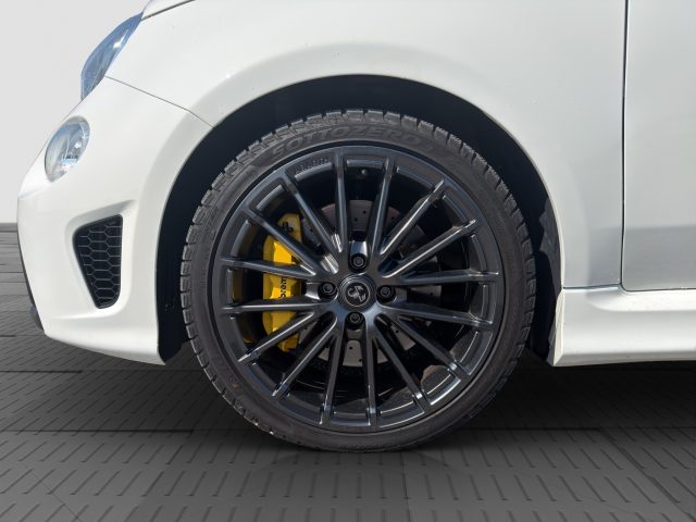 ABARTH 695 usata 14