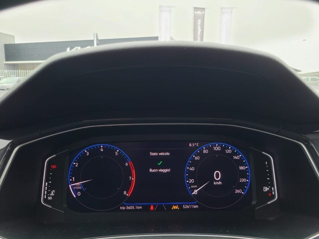 VOLKSWAGEN T-Roc usata, con Autoradio