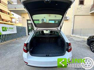 SKODA Octavia usata 19