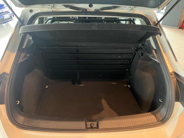 VOLKSWAGEN usata 22
