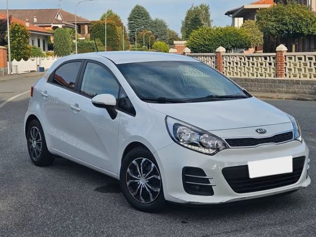 KIA Rio usata, con Airbag laterali