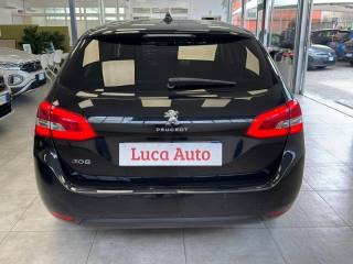 PEUGEOT 308 usata, con Alzacristalli elettrici