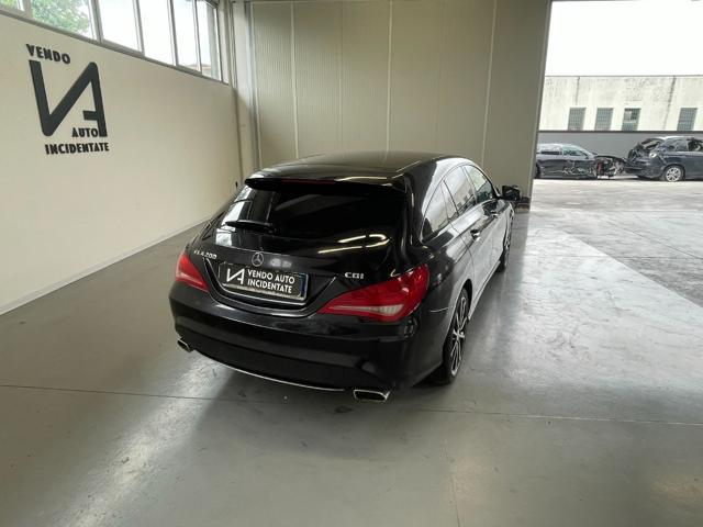 MERCEDES-BENZ CLA 200 usata, con Chiusura centralizzata