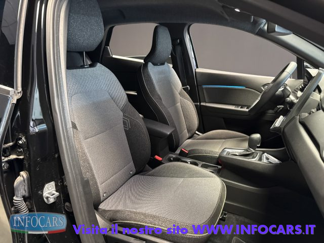 RENAULT Captur usata, con Autoradio