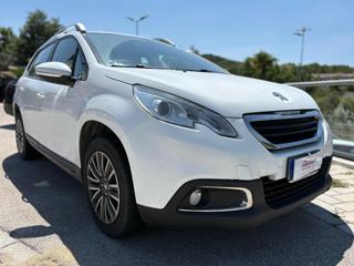 PEUGEOT 2008 usata, con Airbag