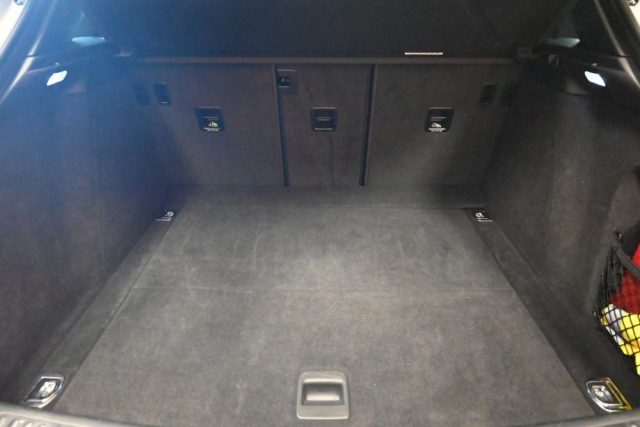 PORSCHE Macan usata 32