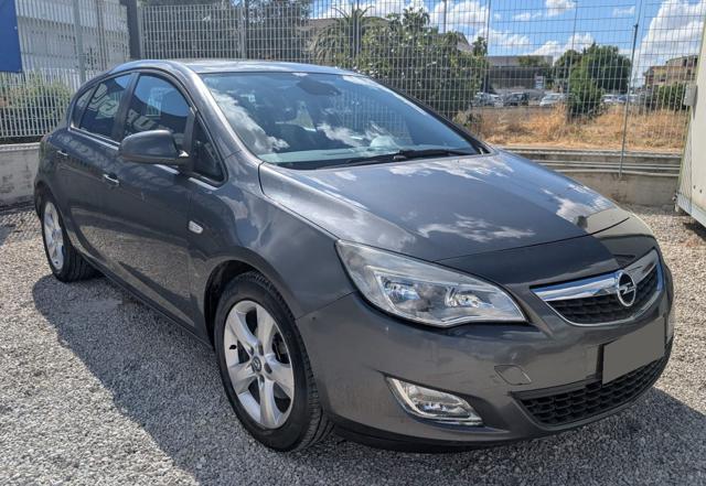 OPEL Astra usata, con Airbag