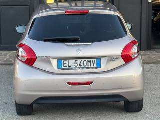 PEUGEOT 208 usata, con Airbag Passeggero