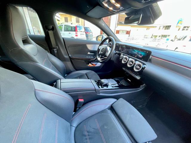 MERCEDES-BENZ CLA 200 usata, con Luci diurne LED