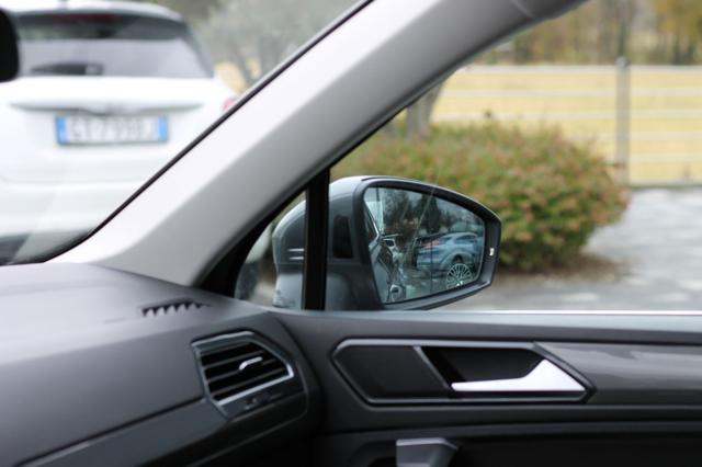 VOLKSWAGEN Tiguan usata, con Sistema di navigazione