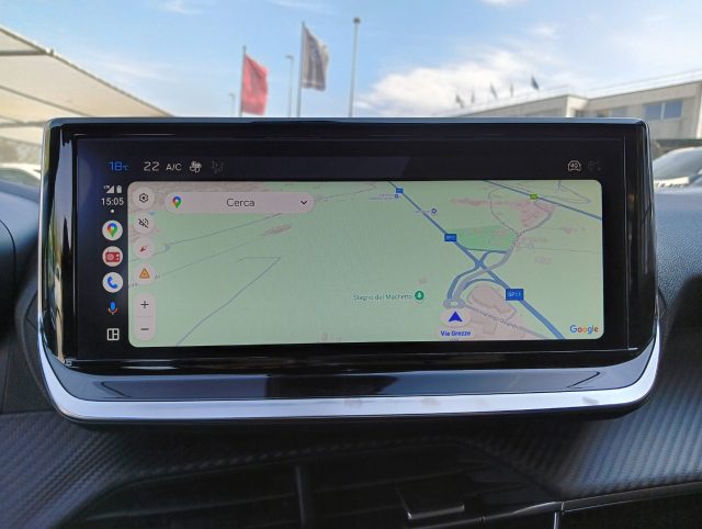 PEUGEOT 2008 usata, con Controllo automatico clima