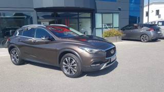INFINITI QX30 usata, con Airbag
