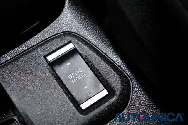 OPEL Corsa usata, con Isofix