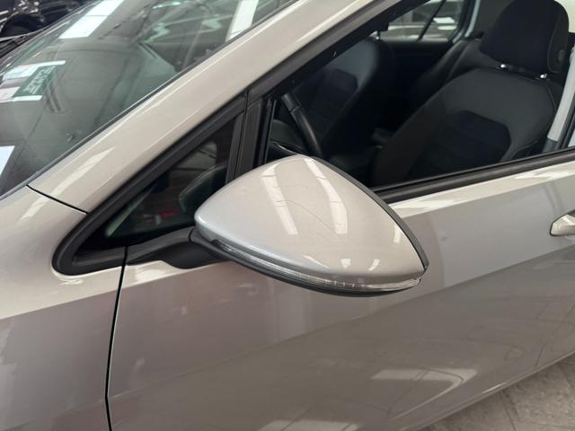 VOLKSWAGEN Golf usata, con Cerchi in lega