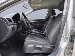 VOLKSWAGEN Golf usata, con Boardcomputer