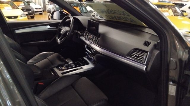 AUDI Q5 usata, con Sistema di navigazione