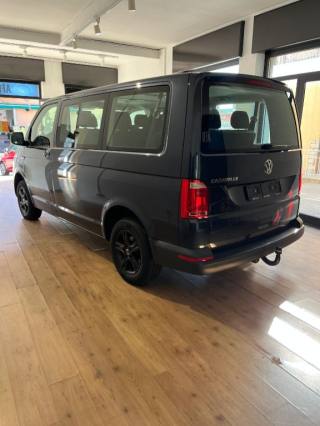 VOLKSWAGEN Caravelle usata, con Airbag