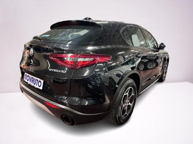 ALFA ROMEO Stelvio usata, con Autoradio