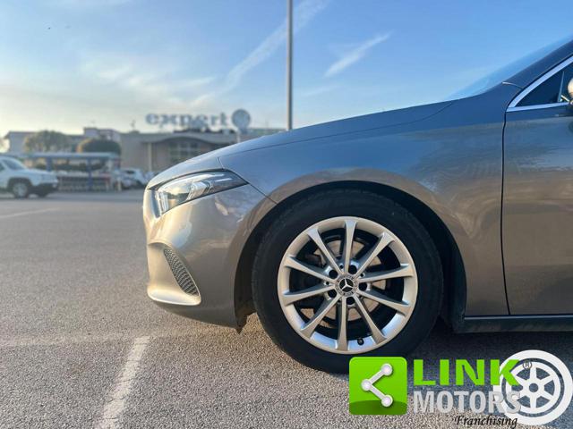 MERCEDES-BENZ A 180 usata, con USB
