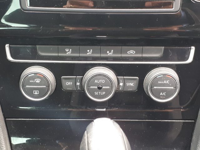 VOLKSWAGEN Golf usata, con Chiusura centralizzata