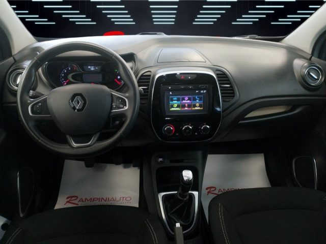 RENAULT Captur usata 11