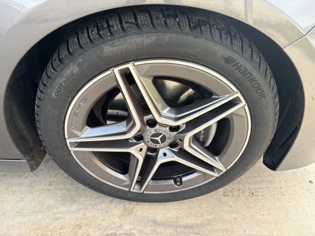 MERCEDES-BENZ A 180 usata, con Volante multifunzione