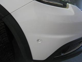 PEUGEOT 2008 usata, con Sensori di parcheggio anteriori