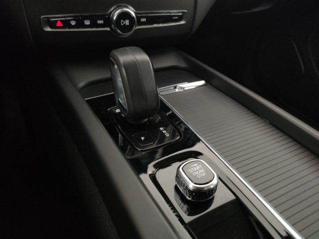 VOLVO XC60 usata, con USB